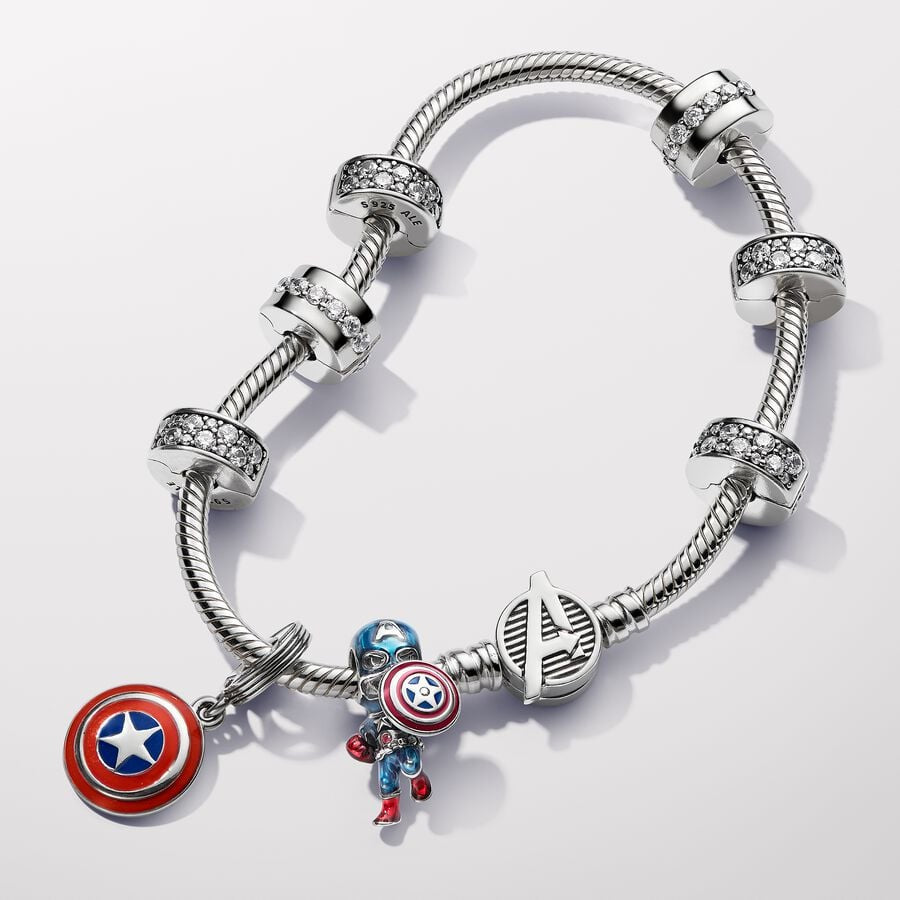 Charm Capitán América de Los
Vengadores de Marvel